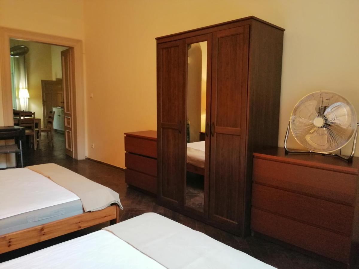 Prestige Location Apartments Pijarska Street Krakow Luaran gambar